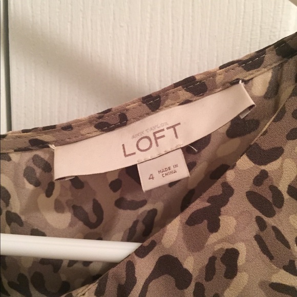 Loft dress - Picture 3 of 3